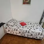 Brezovica Spacious Family-friendy - Two Bedroom With Balcony Lägenhet Šmarješke Toplice