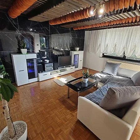 Brezovica Spacious Family-friendy - Two Bedroom With Balcony