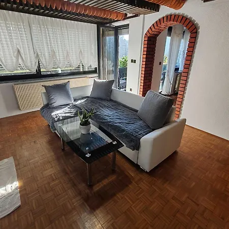 شقة Brezovica Spacious Family-friendy - Two Bedroom With Balcony