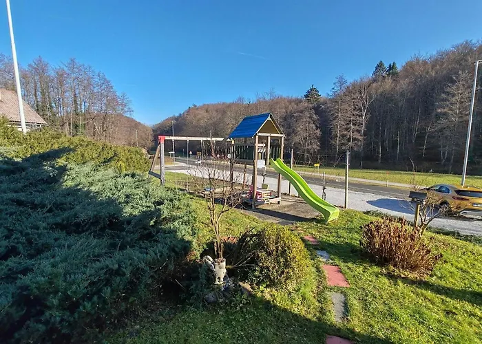 Brezovica Spacious Family-friendy - Two Bedroom With Balcony Apartma *