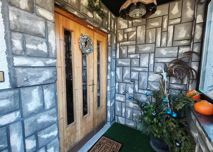 Brezovica Spacious Family-friendy - Two Bedroom With Balcony * Шмарьешке-Топлице