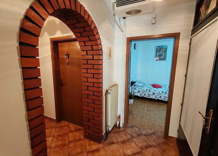 Brezovica Spacious Family-friendy - Two Bedroom With Balcony * Smarjeske Toplice